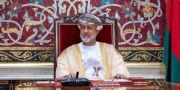 جلالة السلطان يترأس اجتماع مجلـس الـوزراء بقصر الحصن بولاية صلالة