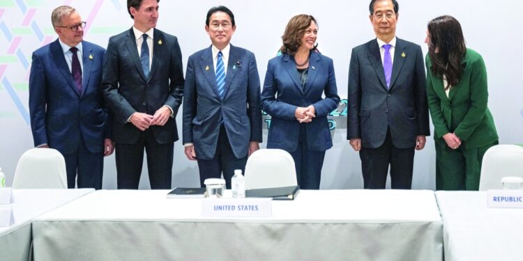 واشنطن وحلفاؤها يتعهّدون بالضغط على كوريا الشمالية خلال جلسة محادثات طارئة 1 واشنطن وحلفاؤها يتعهّدون بالضغط على كوريا الشمالية خلال جلسة محادثات طارئة