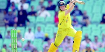 England implode to hand second ODI and series to Australia