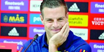 Azpilicueta excited by Spain's 'bold' youngsters