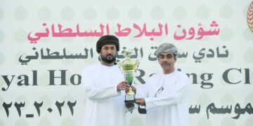 أداء رائع وتنافس مثير في السباق السادس لنادي سباق الخيل السلطاني