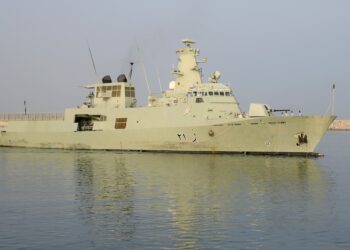 البحرية السلطانية تنفذ تمرين “نسيم البحر22”