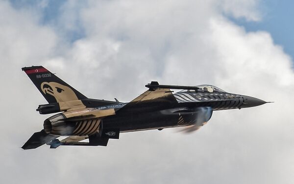 Thousands in north Syria mourn victims of Turkish raids