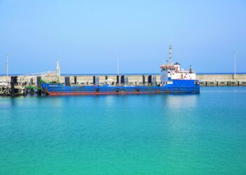 أهالي جزر الحلانيات يثمنون التوجيهات السامية بتفقد المشروعات التنموية