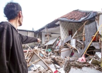 Oman expresses sympathy as Indonesia quake kills 162