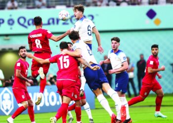 إنجلترا تكتسح إيران 6-2 وتسجّل أكبر انتصاراتها الافتتاحية