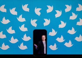 'Twitter becoming taboo': celebs look for exit strategies