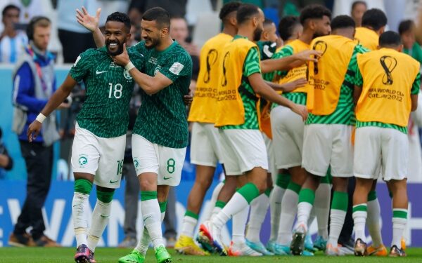 Saudis stun Argentina to take 2-1 lead