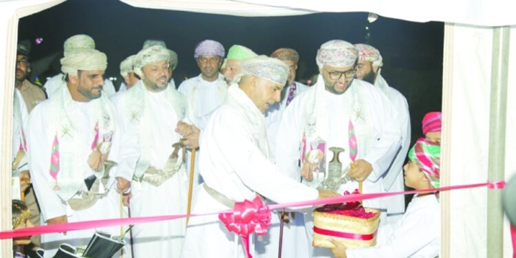 ملتقى لجنة الزكاة بالسيب يعزز العمل الخيري