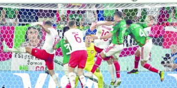 بولندا والمكسيك ترتضيان التعادل السلبي