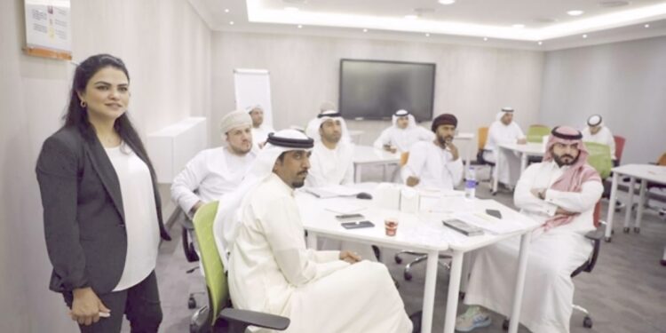 إعداد مدربين وخبراء وطنيين في مكافحة الاتجار بالبشر