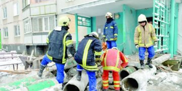 حزمة عقوبات أوروبية تاسعة ضد روسيا وبولندا تدعم أوكرانيا بشحنة صواريخ