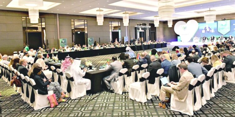 " إعلان مسقط " .. أبرز مخرجات المؤتمر الوزاري العالمي حول مقاومة مضادات الميكروبات 1 ” إعلان مسقط ” .. أبرز مخرجات المؤتمر الوزاري العالمي حول مقاومة مضادات الميكروبات