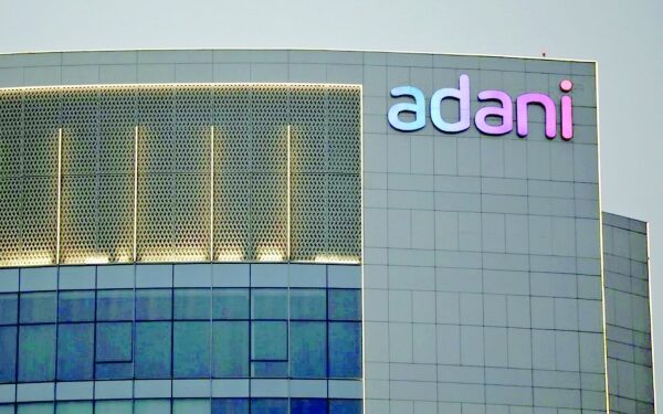 Adani to invest $4 billion in petrochemical complex