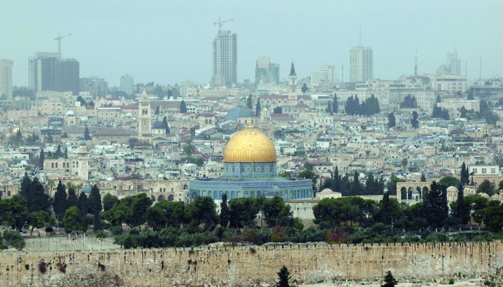حكومة الاحتلال تزداد تطرفا والسلطة الفلسطينية تحذر من نتائج كارثية