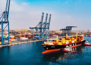 وكالة “ستاندرد آند بورز” ترفع التصنيف الائتماني لسلطنة عُمان من مستوى التصنيف “BB-” إلى“BB”