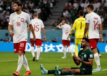 Poland beats Saudi Arabia