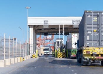 Salalah Port launches new corridor to transport Chinese goods to Yemen via Al Mazyuna Free Zone