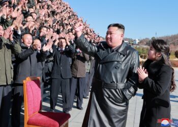 كيم يتعهد بامتلاك كوريا الشمالية “أقوى قوة نووية في العالم”