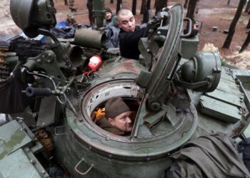 Snowy Kyiv grapples with power outages
