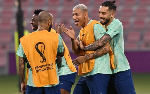 Brazil without Neymar as Portugal target last 16