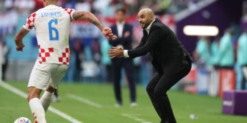 الركراكي يطالب اللاعبين بـ”الحفاظ على هذه الروح القتالية”