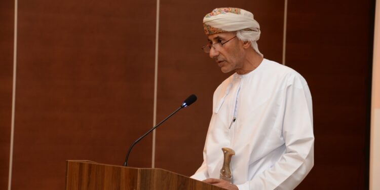 سلطنة عمان تشارك في مسابقة إقليمية بمجال القانون الدولي الإنساني 1 سلطنة عمان تشارك في مسابقة إقليمية بمجال القانون الدولي الإنساني