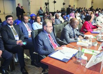 “الكومسيك” تستعرض التطورات الاقتصادية الدولية بمشاركة سلطنة عمان