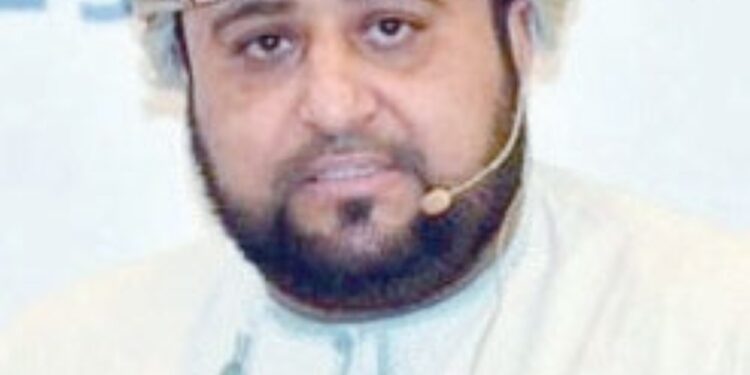 صوت من البعيد (6): الثبيتي العابر لـ"تضاريس" القصيدة 1 صوت من البعيد (6): الثبيتي العابر لـ”تضاريس” القصيدة