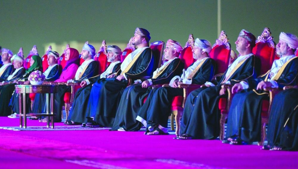 السيد بلعرب بن هيثم يرعى حفل افتتاح مدينة الطِيب النموذجية بولاية لوى