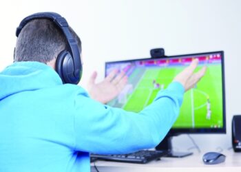 Watching World Cup during office hours?