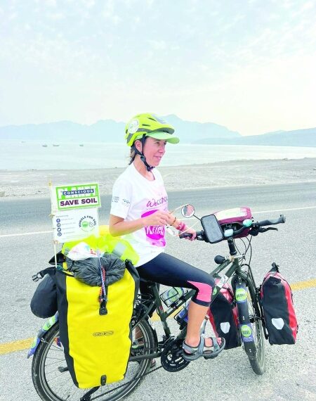 On bicycle from Paris to India via Oman 1 On bicycle from Paris to India via Oman