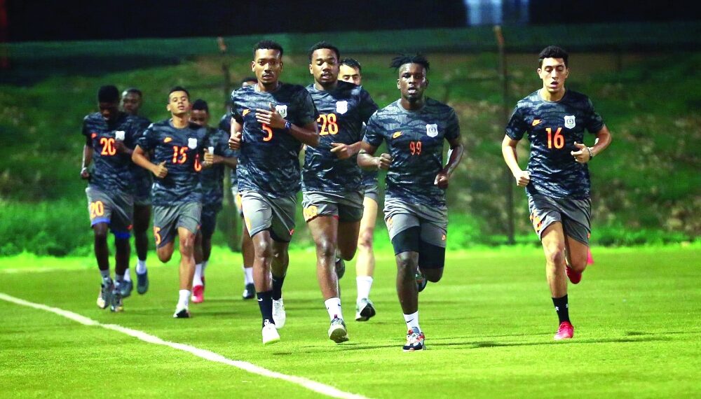 النصر وصور والبشائر تستجدي العودة للانتصارات في دوري عمانتل.. غداً 1 النصر وصور والبشائر تستجدي العودة للانتصارات في دوري عمانتل.. غداً