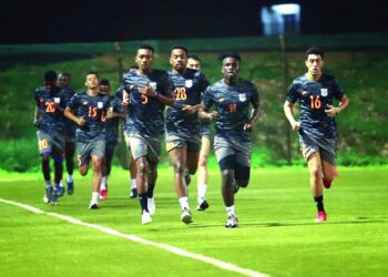 النصر وصور والبشائر تستجدي العودة للانتصارات في دوري عمانتل.. غداً