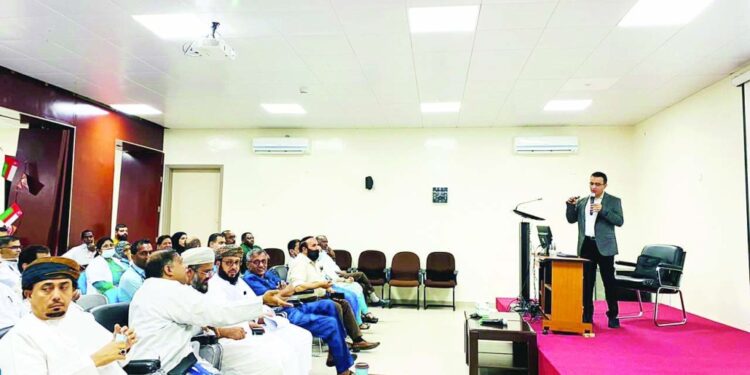 حلقات عمل صحية بصلالة