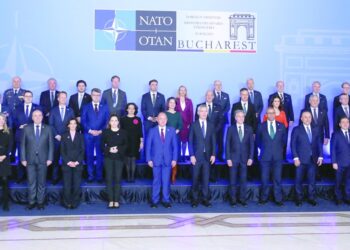 حلف الأطلسي يحشد الدعم العسكري وحزم الامداد لاوكرانيا