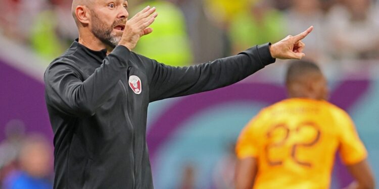 مدرب قطر: اكتسبنا خبرة رائعة رغم خروجنا المبكر ! 1 مدرب قطر: اكتسبنا خبرة رائعة رغم خروجنا المبكر !