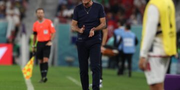 مدرب إيران يثني على لاعبيه ومدرب أمريكا يحلل الأداء !