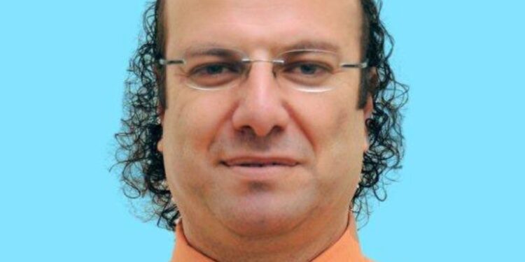 مارس المقبل... تدشين معجم نزوى لمكملات أفعال اللغة العربية المعاصرة 1 مارس المقبل… تدشين معجم نزوى لمكملات أفعال اللغة العربية المعاصرة