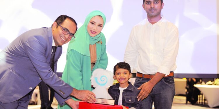 نجاح أول عملية لزراعة قوقعة الأذن بمؤسسة صحية خاصة