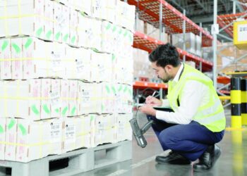 حلقة عمل تناقش تحديات قطاع الشحن الجوي