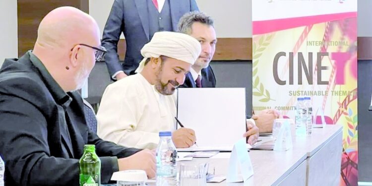 المخرج محمد الكندي ضمن أعضاء اللجنة الدولية لمهرجانات الأفلام المواضيعية المستدامة 1 المخرج محمد الكندي ضمن أعضاء اللجنة الدولية لمهرجانات الأفلام المواضيعية المستدامة