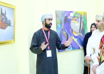 افتتاح معرض للفنون التشكيلية بولاية لوى