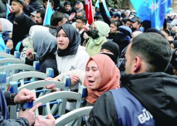 الصين تواصل اجراءات احتواء الاحتجاجات على القيود الصحية