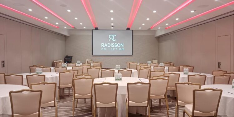 37228099 914E 4AAC AE40 DD72B61FE79D