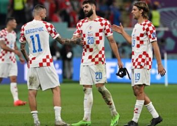 لاعبو كرواتيا يعربون عن سعادتهم بالفوز على كندا