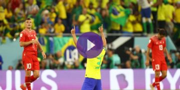 كاسيميرو يهدي البرازيل بطاقة التأهل إلى ثمن نهائي كأس العالم FIFA قطر 2022™