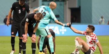 فيفا يُحقق بهتافات من مشجعي كرواتيا