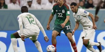المكسيك تتفوق على السعودية وتودع كأس العالم معها
