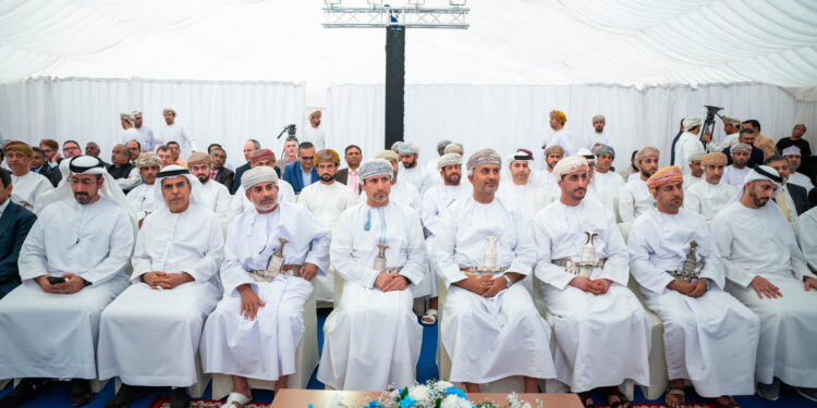 وضع حجر الأساس لمشروع صحار تيتانيوم بتكلفة 43 مليون ريال عُماني